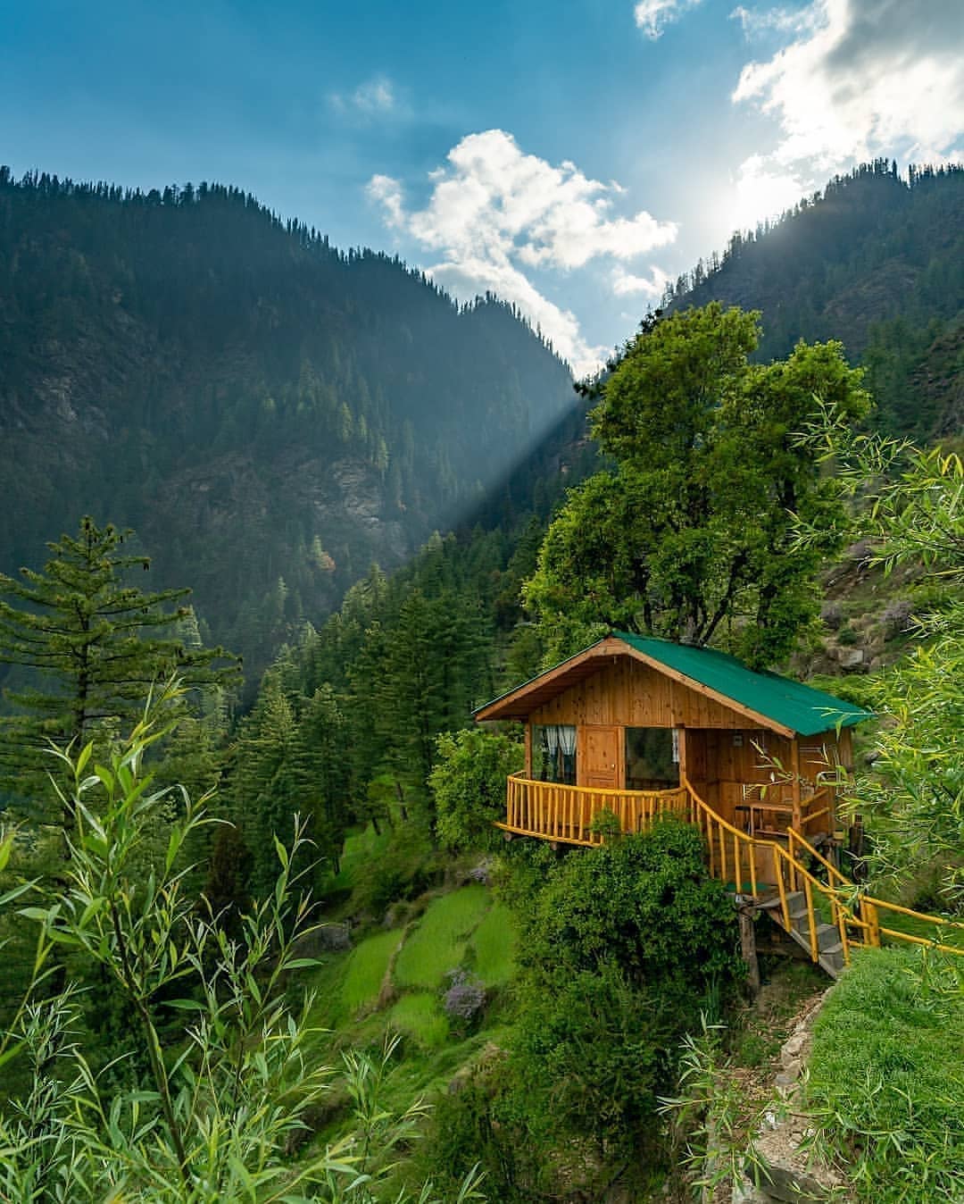 jibhi tirthan valley tour